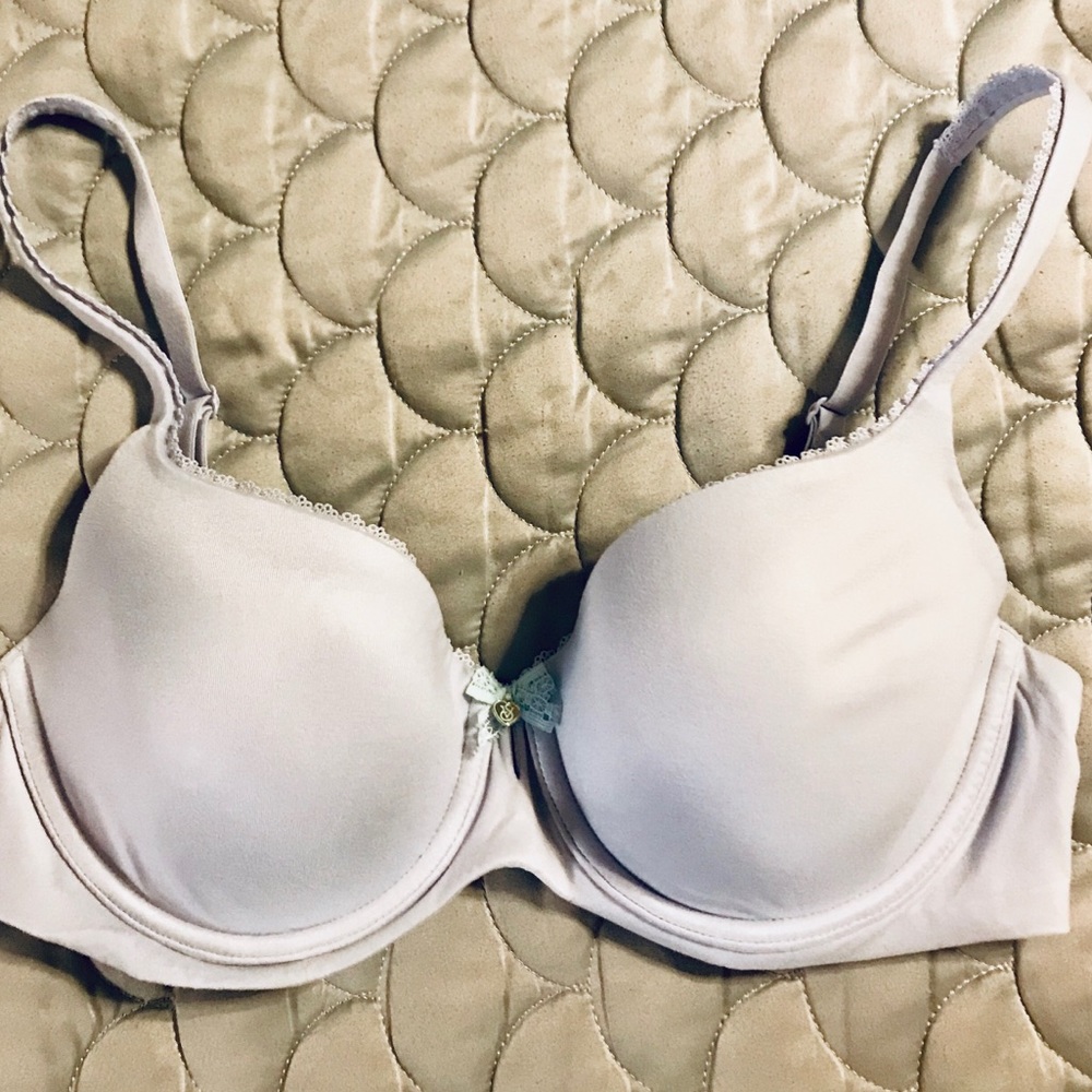 Victoria Secret Body Lined Demi Bra